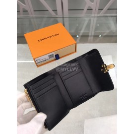 Louis Vuitton Patent Leather Suitcase Lock Buckle Short Wallets Black M61912