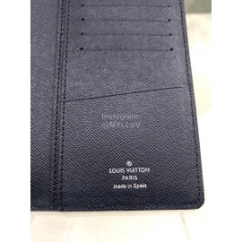 Louis Vuitton Brazza Water Ripple Leather Lv Circle Logo Long Wallets Blue M63515