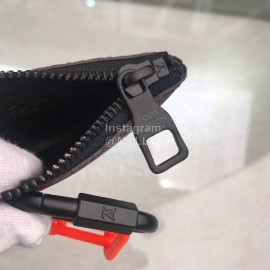 Louis Vuitton Classic Print Fashion Zipper Key Case Brown M44487