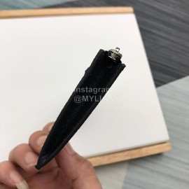 Louis Vuitton Classic Black Cross Leather Clip M64038