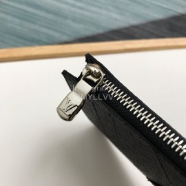 Louis Vuitton Classic Black Cross Leather Clip M64038