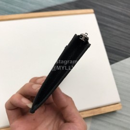 Louis Vuitton Classic Printed Black Cross Leather Clip M64038