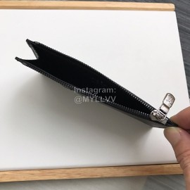 Louis Vuitton Classic Printed Black Cross Leather Clip M64038