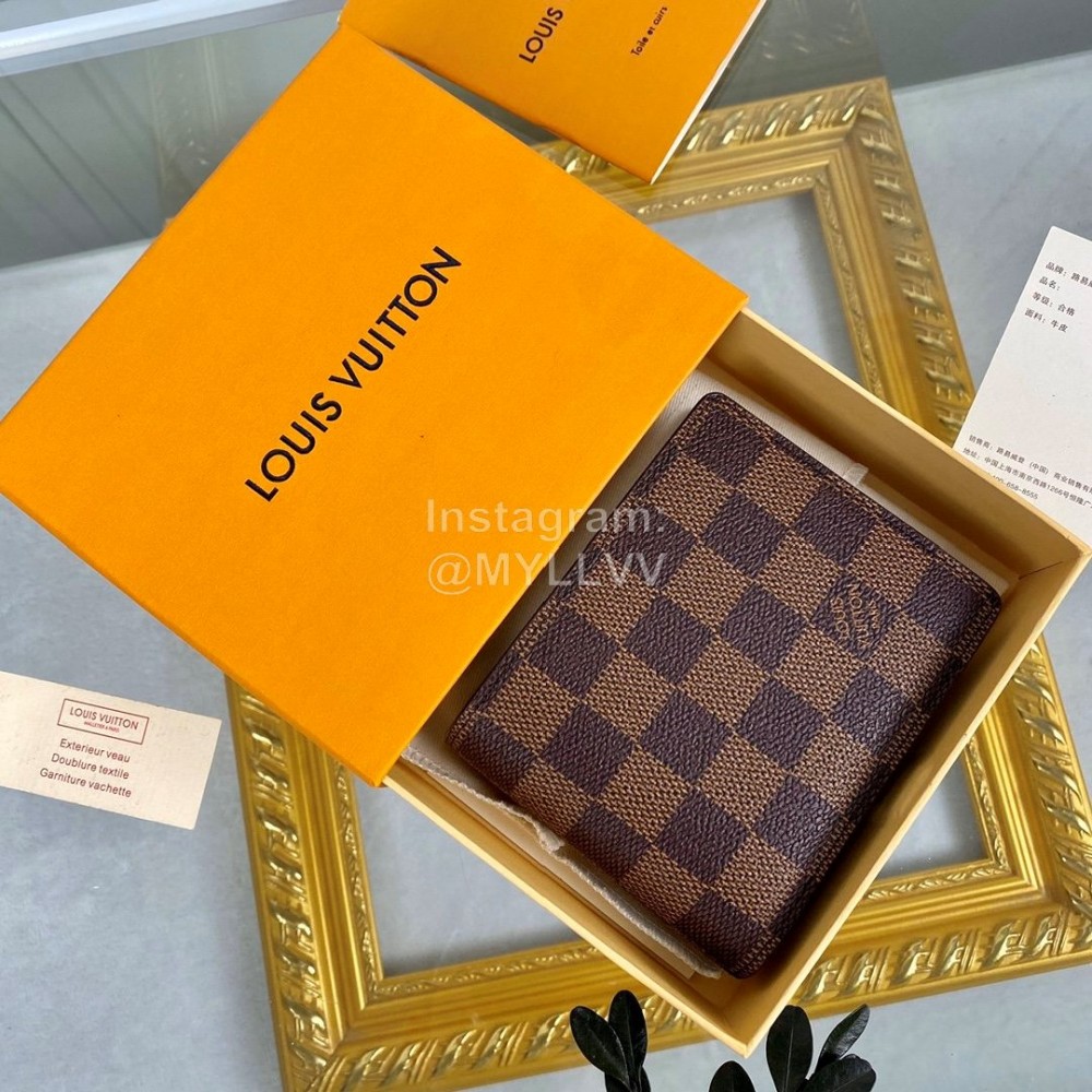 Louis Vuitton Classic Plaid Damier Canvas Two Fold Wallet Brown N60895