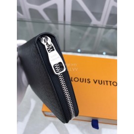 Louis Vuitton Elegant Leather Zipper Medium Wallet Black M30513