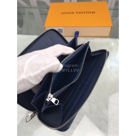 Louis Vuitton Elegant Leather Zipper Medium Wallet Blue M42705