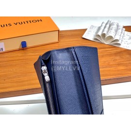 Louis Vuitton Exquisite Cross Grain Leather Long Two Fold Wallet M31079