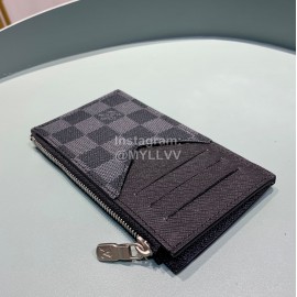 Louis Vuitton Exquisite Plaid Leather Wallet Clip Black M64038