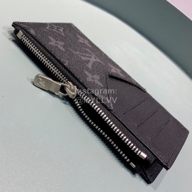 Louis Vuitton Exquisite Printed Leather Wallet Clip Black M64038