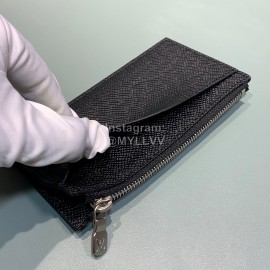 Louis Vuitton Exquisite Crisscross Leather Fashion Wallet Clip Black M64038