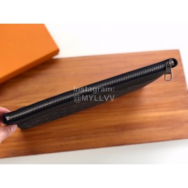 Louis Vuitton Fashion Classic Printed Handbag Black M62291