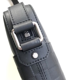 Louis Vuitton Exquisite Bag Black