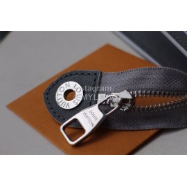 Louis Vuitton Exquisite Cross Stitch Embroidered Cowhide Handbag For Men Gray M61692