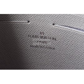 Louis Vuitton Exquisite Cross Stitch Embroidered Cowhide Handbag For Men Gray M61692