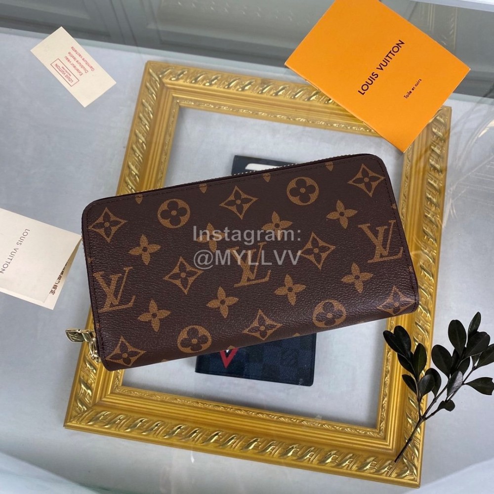 Louis Vuitton Classic Print Large Wallet Coffee M62732