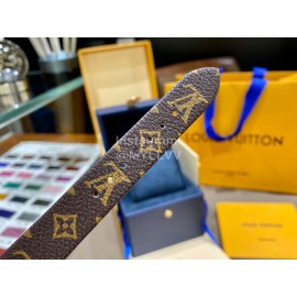 Louis Vuitton Cowhide Strap Diamond Dial Watch For Women Brown