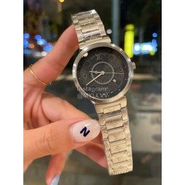 Louis Vuitton Tambour Slim Series Steel Strap Watch 