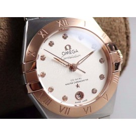 Omega 29mm Dial Steel Strap Watch Rose Gold
