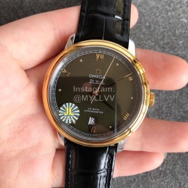 Omega Leather Strap 39.5mm Dial Watch Black