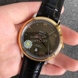 Omega Leather Strap 39.5mm Dial Watch Black