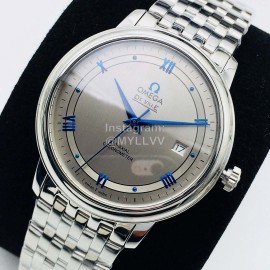 Omega Sapphire Crystal Steel Strap Watch 
