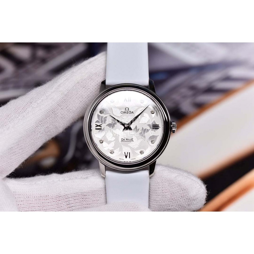 Omega New Butterfly 32.7mm Dial Satin Leather Strap Watch