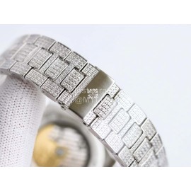 Patek Philippe Nautilus Fashion Diamond Dial Watch