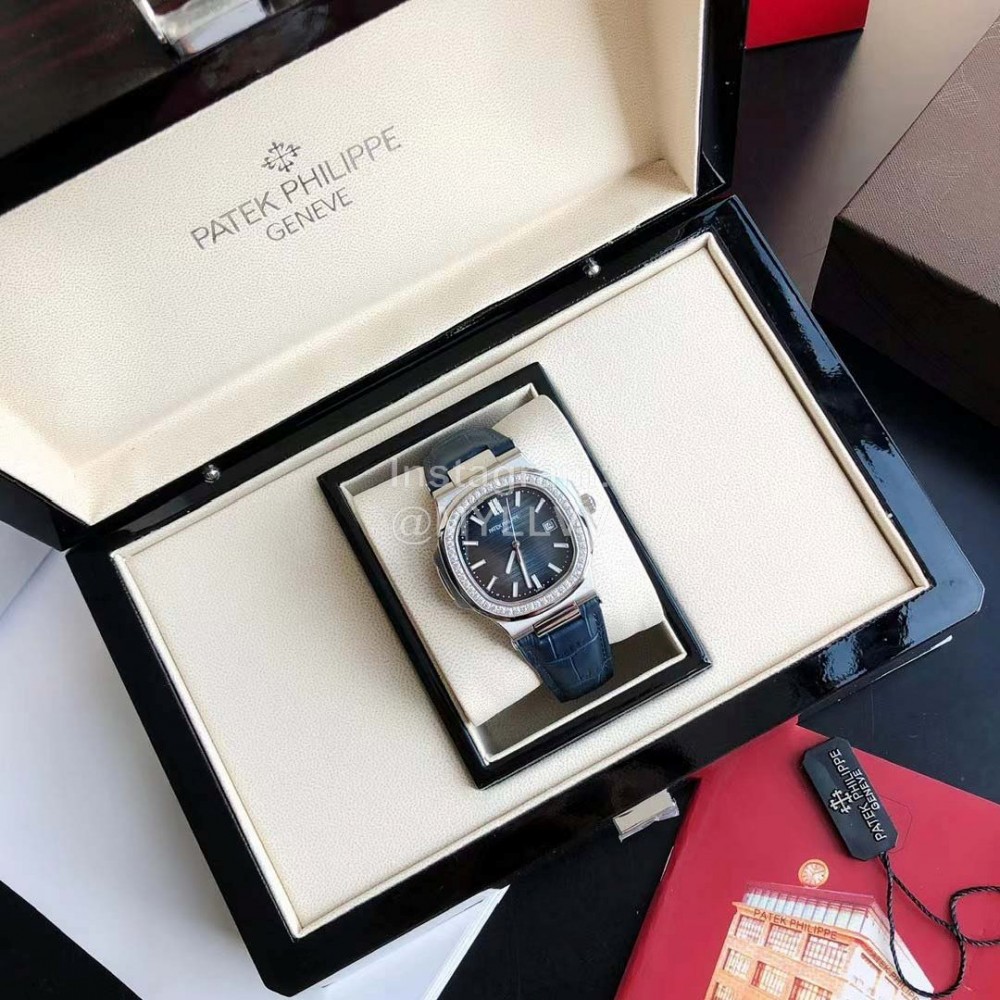 Patek Philippe 316l Steel 40mm Dial Diamond Leather Strap Watch