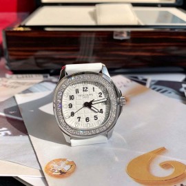 Patek Philippe Aquanaut Series 35.6mm Dial Watch For Women White