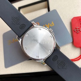 Patek Philippe Aquanaut Series 35.6mm Dial Watch For Women Black