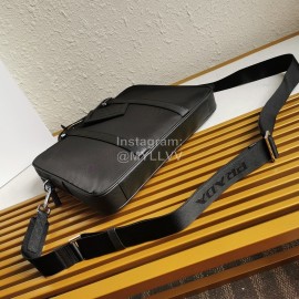 Prada Nylon Leather Exquisite Workmanship Black Business Briefcase 2ve368