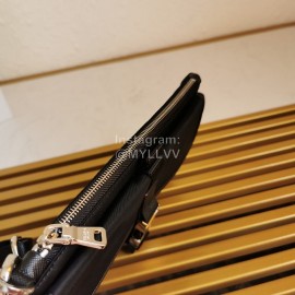 Prada New Nylon Drawing Hardware Leisure Handbag 2vh011