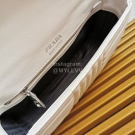 Prada Classic Napa Leather Chain Strap Fashion Bag For Women White 1bd108