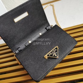 Prada Exquisite Detachable Chain Leather Fashion Bag For Women Black 1bp006