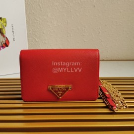 Prada Exquisite Detachable Chain Leather Fashion Bag For Women Red 1bp006
