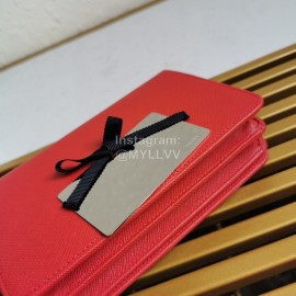 Prada Exquisite Detachable Chain Leather Fashion Bag For Women Red 1bp006