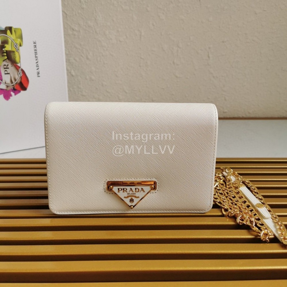 Prada Exquisite Detachable Chain Leather Fashion Bag For Women White 1bp006