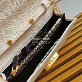 Prada Exquisite Detachable Chain Leather Fashion Bag For Women White 1bp006