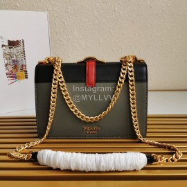 Prada Fashion Calfskin Gold Chain Flap Bag For Women 1bd188