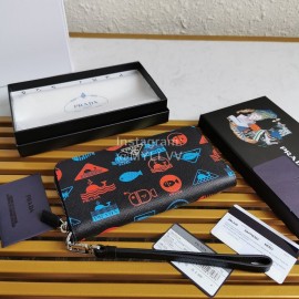 Prada New Cowhide Whale Print Long Zipper Wallet 2ml028