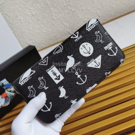 Prada New Cowhide Fashion Black Long Zipper Wallet 2ml317