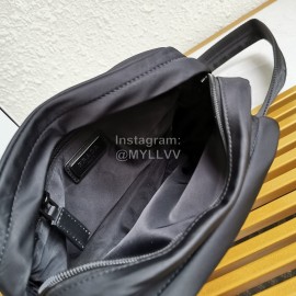 Prada Classic Imported Fabric Soft Calfskin Messenger Bag For Men Green 2vh043