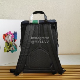 Prada Calf Leather Nylon Shoulder Strap Fashion Backpack For Men Green 2vz135