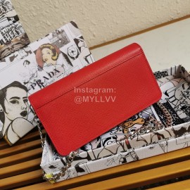 Prada New Fashion V-Shaped Flap Messenger Bag Chain Bag For Women Red 1dh044