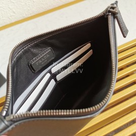 Prada Classic Cross Grain Cowhide Exquisite Handbag For Men Black 2ng05v