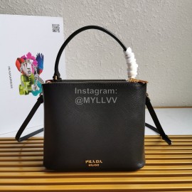 Prada Fashion Sheepskin Lining New Leather Bucket Bag For Women Black 1bn012