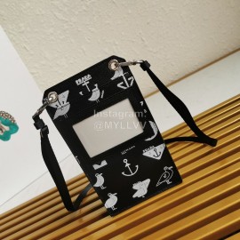 Prada Cute Printing Exquisite Messenger Mobile Phone Bag Black 2zh068