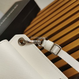 Prada Cute Exquisite Messenger Mobile Phone Bag White 2zh068