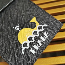 Prada Cute Printing Exquisite Messenger Mobile Phone Bag 2zh068