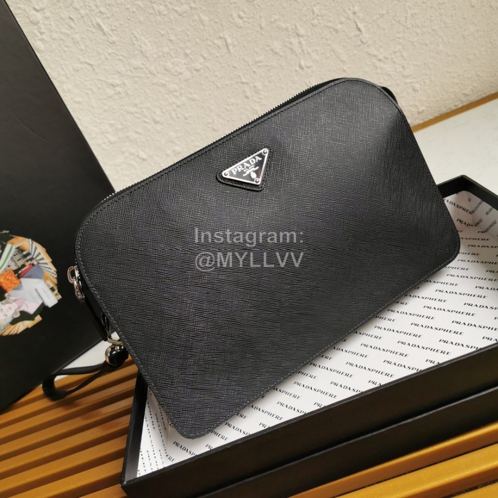 Prada Black Napa Leather Exquisite Handbag For Men 2vf056